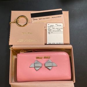 NBIB Miu MIu Petalo Pink Leather Wristlet Coin Purse